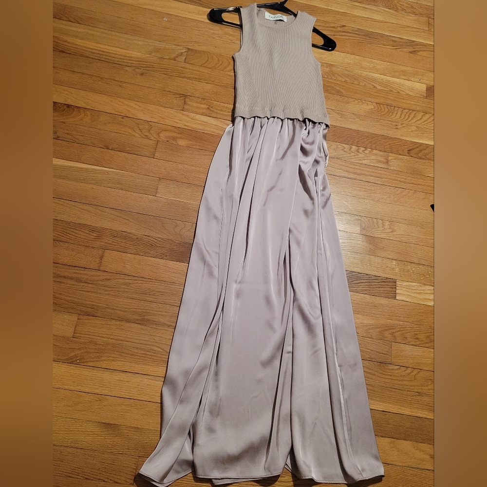 Sleeveless Maxi Dress in Mauve
